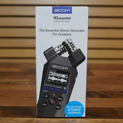 ZOOM H1essential Handy Stereo Recorder Black 32bit Float
