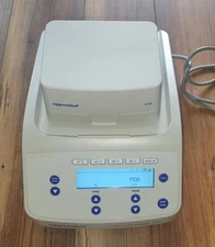 Eppendorf Thermomixer 5385 FP with Qiagen PCR Thermoblock