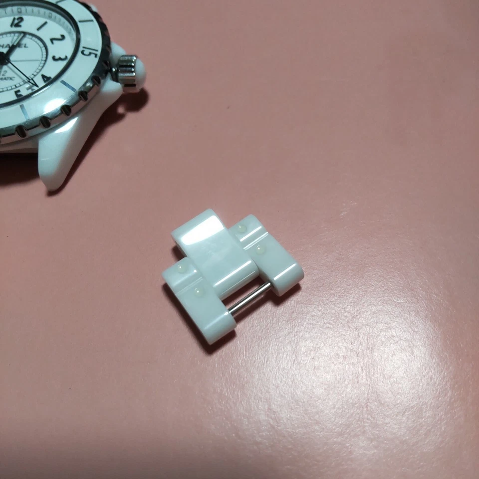 Chanel J12 White Ceramic Bracelet Link 1.5 Links Wh Genuine Part 17Mm Width - Image 4 of 4