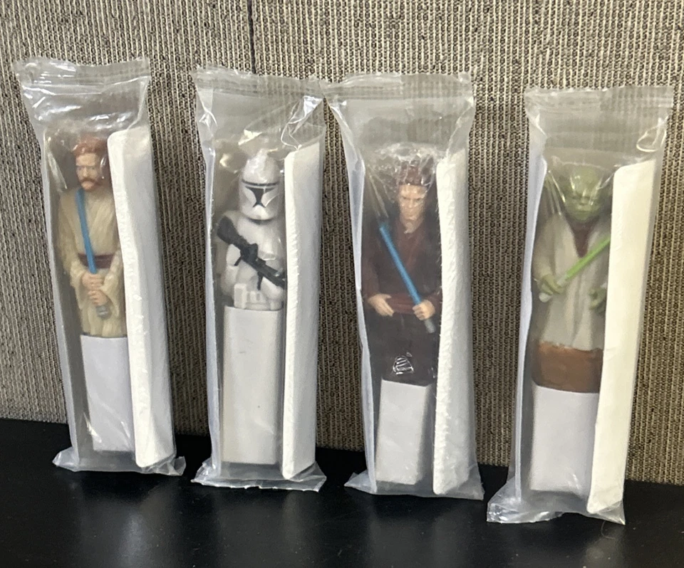 Star Wars 4 pens General Mills cereal figures Yoda Stormtrooper Skywalk Kenobi - Image 2 of 4