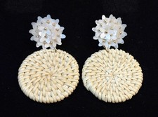 Pink Linen Raffia Drop Floral Earrings Lightweight Summer 2.5 EUC