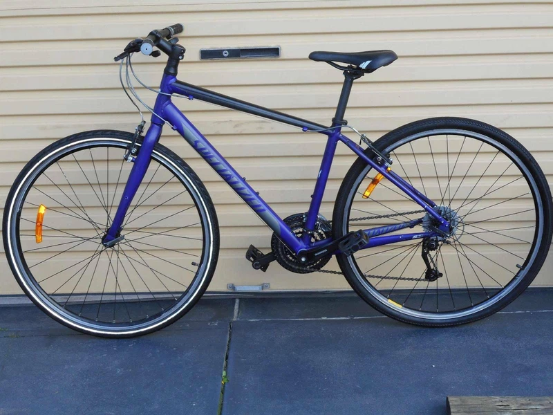 gumtree hybrid bike
