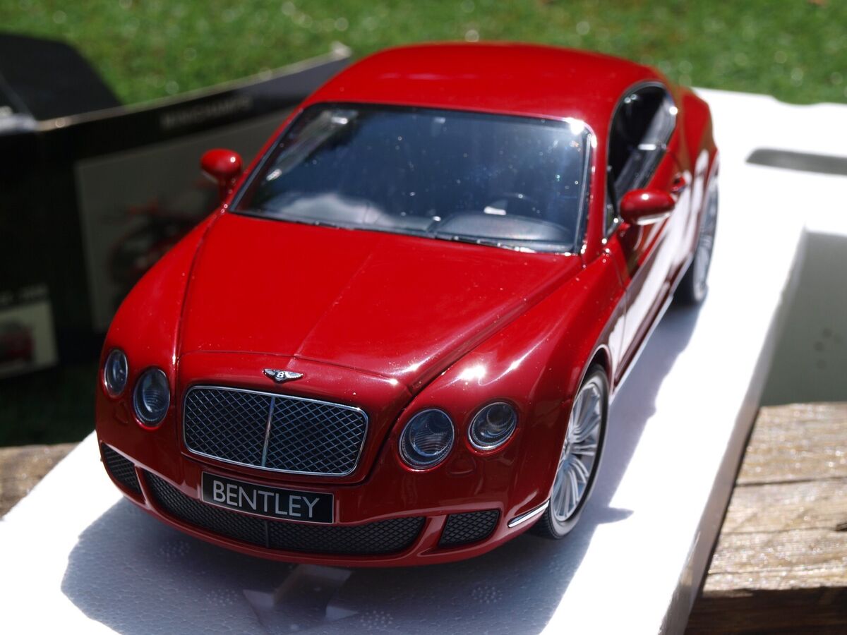 MINICHAMPS - 2008 BENTLEY CONTINENTAL GT - RED PAINT - 1:18 SCALE MODEL CAR