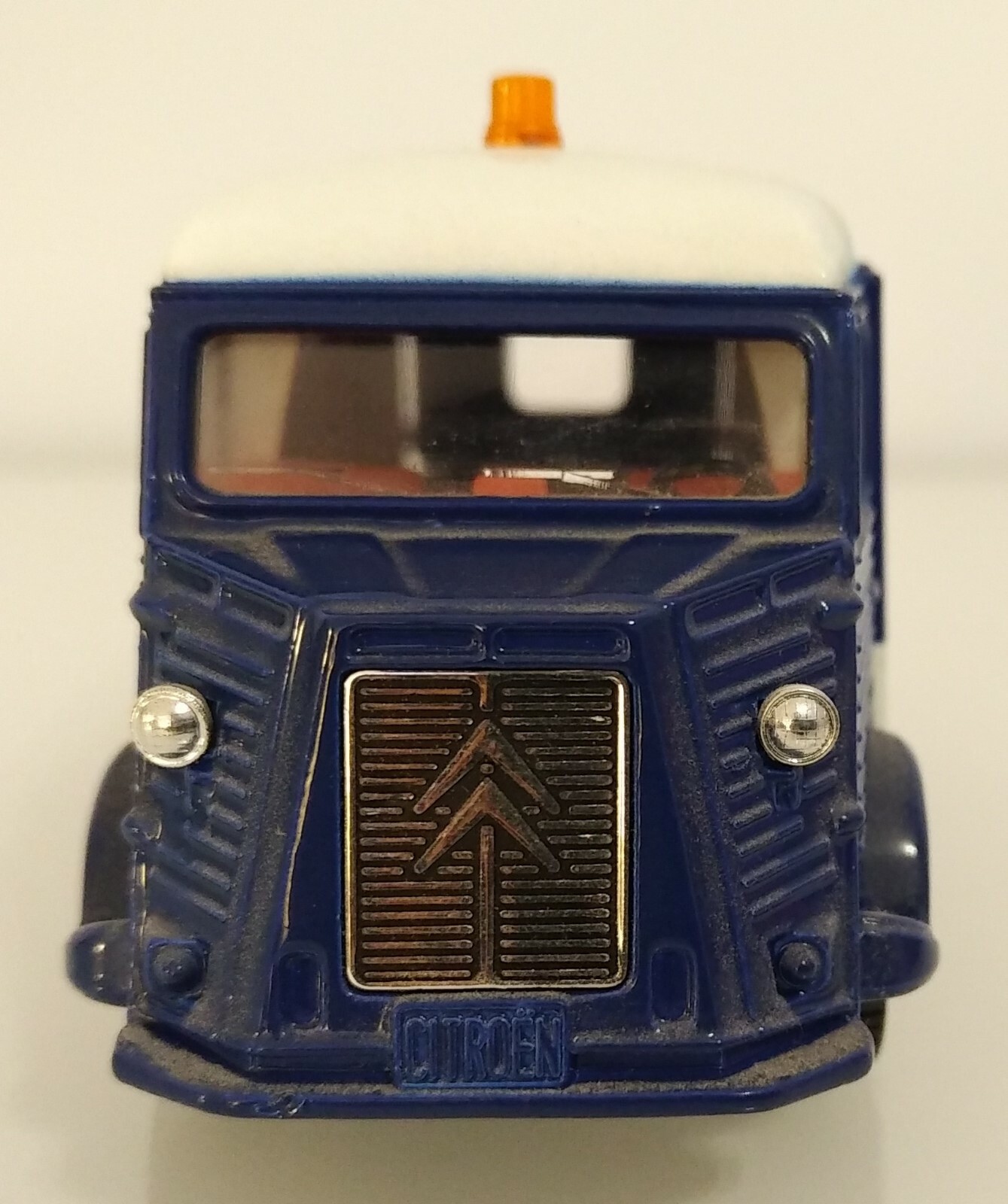 Viikon keräilyesine: vanhat japanilaiset Tomica HY-leikkiautot – Mon Ami Citroën