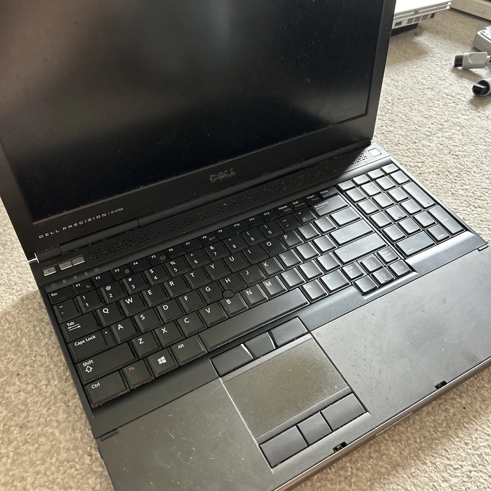 Dell Laptop M4700 i7 3470QM 8GB RAM Untested No Storage - Image 4 of 4