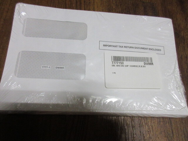 1099 MISC Tax Return Windowed Envelopes - 50 pack, new sealed