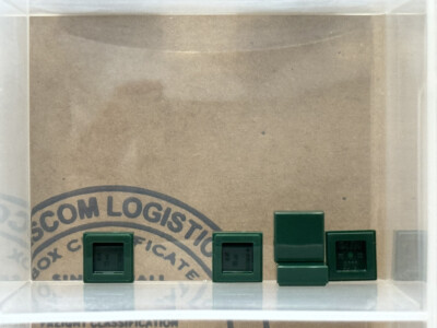 LEGO Parts - Dark Green Tile 1 x 1 - No 3070 - QTY 5