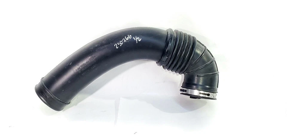 Nissan Titan XD 2016 2019 OEM purificador de aire 5,0 L 8 cilindros diésel daños menores Foto 4 de 4