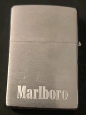 Original Zippo mit Marlboro Schriftzug (Gebraucht)