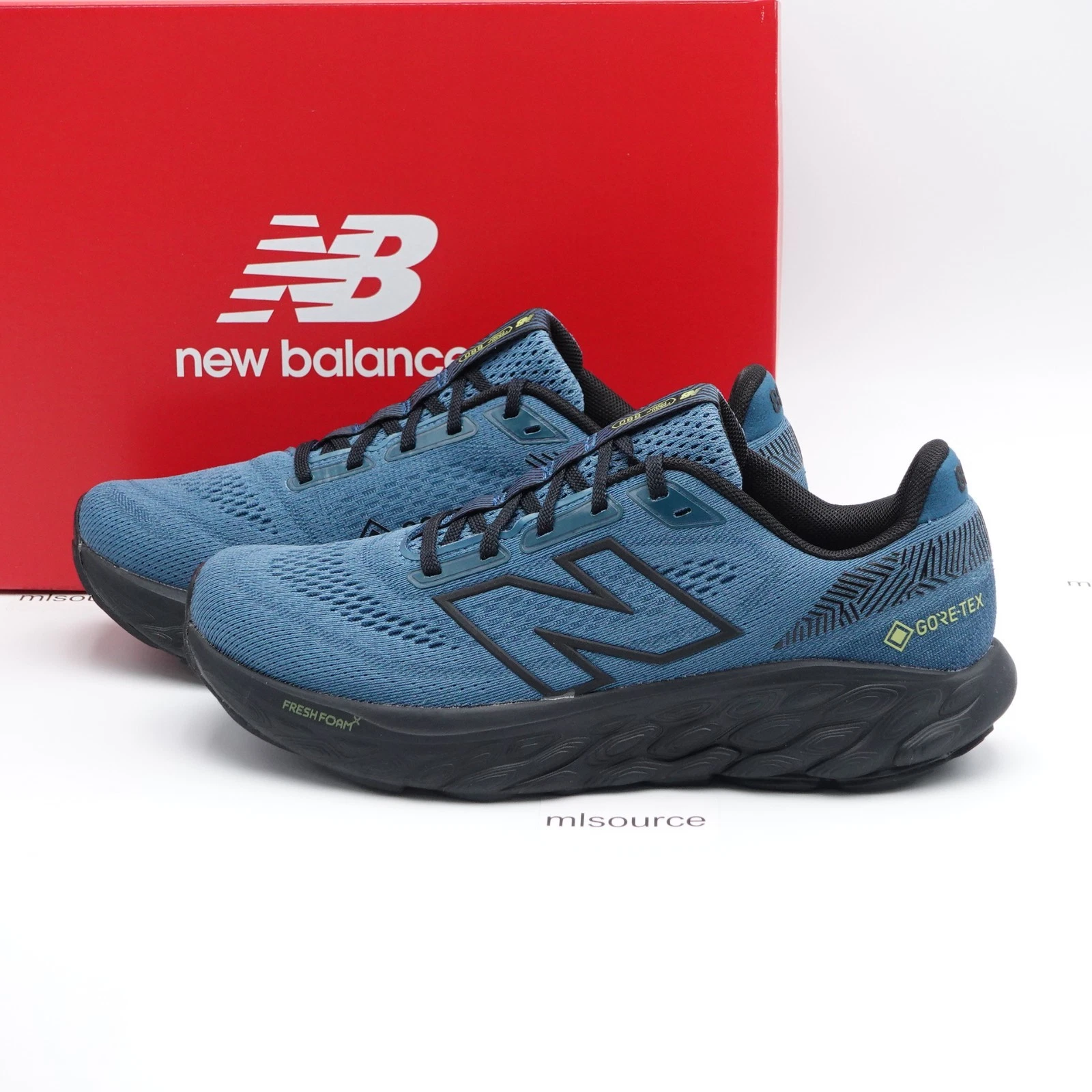 Size 8 WIDE D Women's New Balance Fresh Foam X 880v14 Gore-Tex GTX Shoe W880GB14