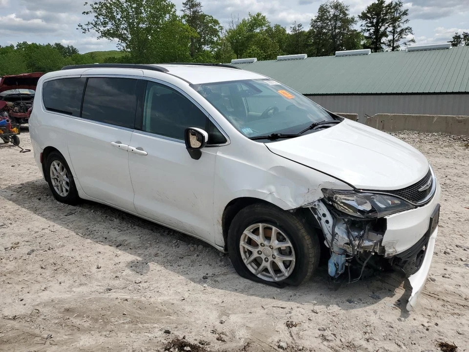 Used Fuel Tank fits: 2020 Chrysler Voyager gasoline Grade A - Image 4 of 4