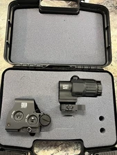 EOTech Holographic Sight ; EXPS2-0 with G33 Magnifier open box