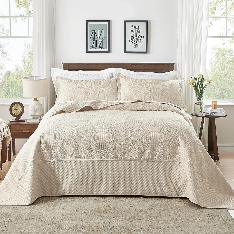 Oversized King Bedspread 128x120, Soft Microfiber California King - Image 2 of 4