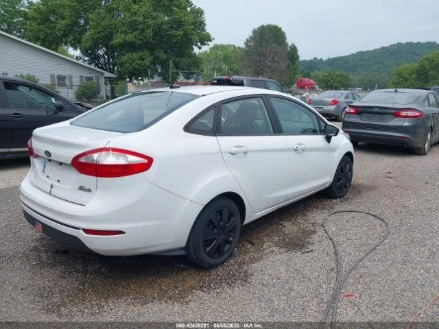 Used Air Cleaner Assembly fits: 2014 Ford Fiesta 1.6L w/o turbo MT Grade A - Image 4 of 4