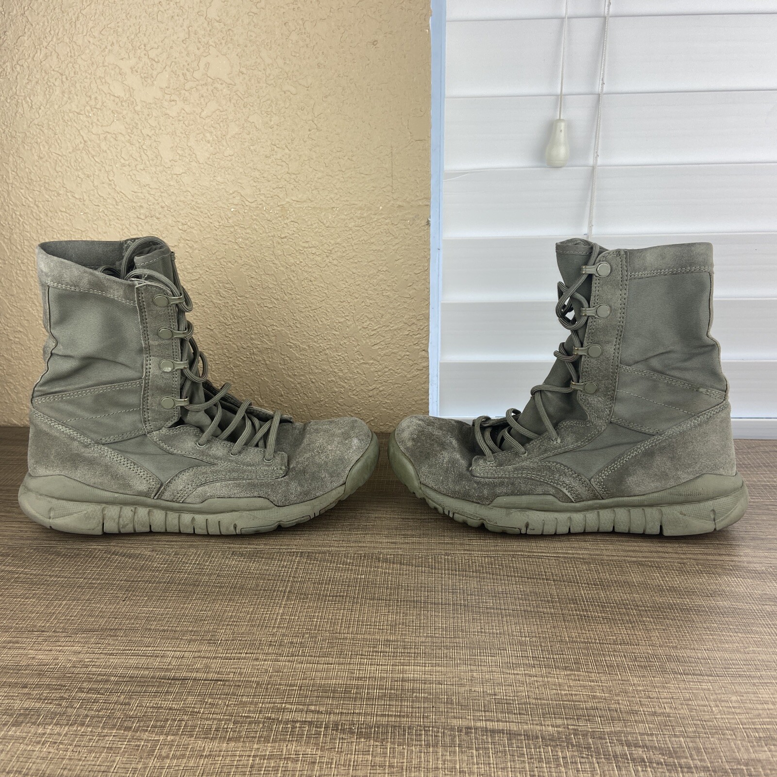NIKE SFB MILITARY FIELD COMBAT BOOTS SAGE GREEN 329798200 MEN'S SIZE