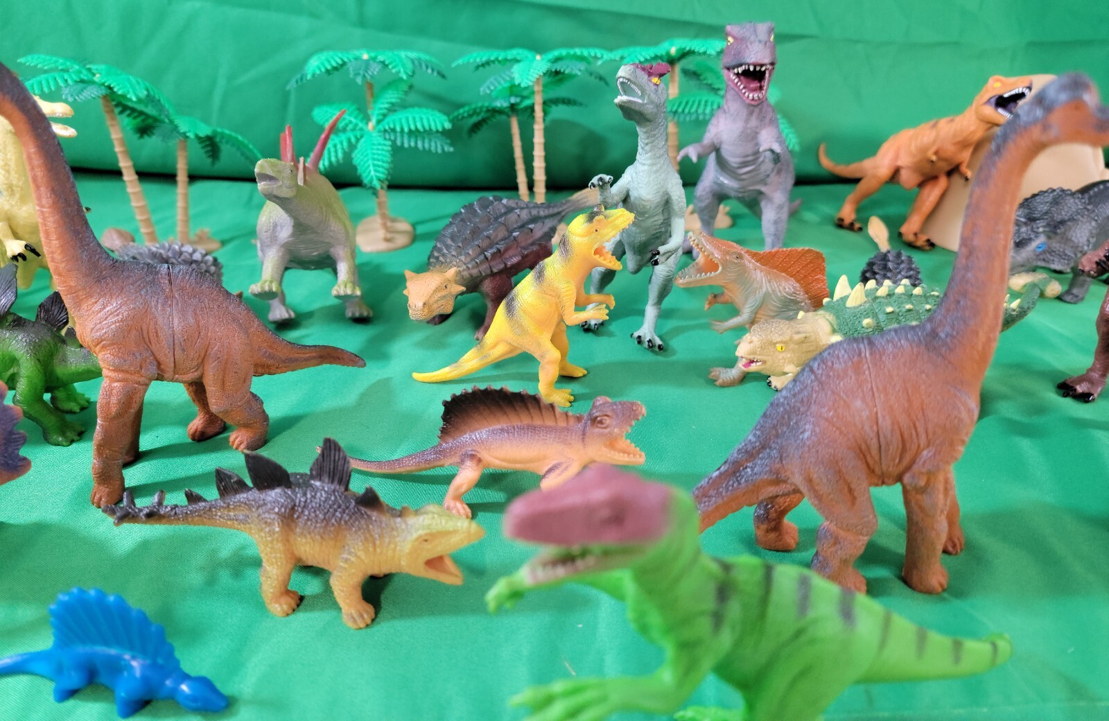 Animal Dino Collection Toys R Us Dinosaur Figure Play Set Toy 30