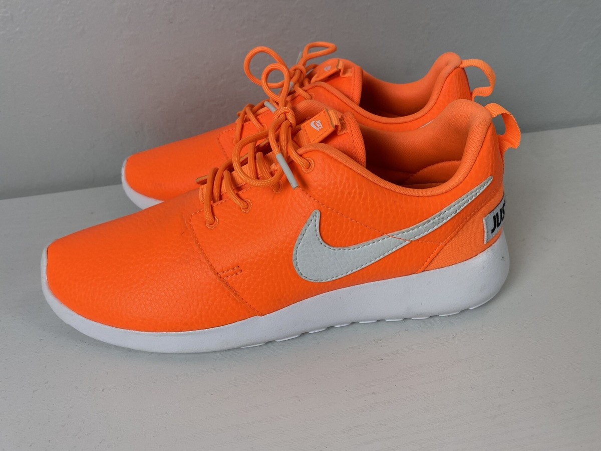 Nike Women's Size 8.5 Roshe One PRM 833928 Neon Orange Fabric New