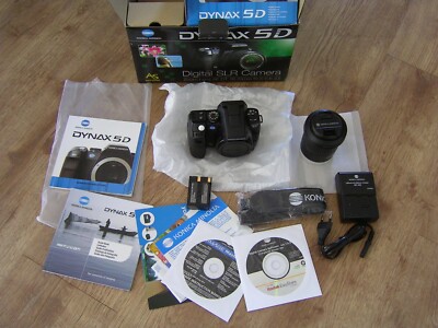 Konica Minolta Dynax 5D 6.1MP Digitalkamera mit  AF DT 18-70 mm  Neuwertig!!!