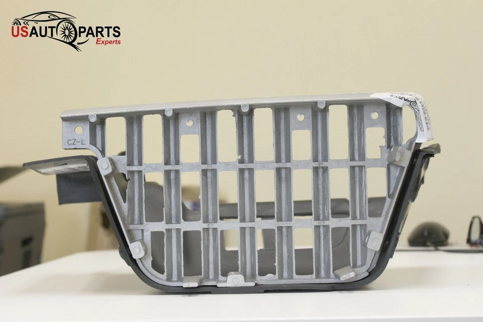 Plate Step Lh Replacement Part For Isuzu NPR NPR-HD NQR NRR 4HE1 GAS 4.8L 04-07 - Image 4 of 4