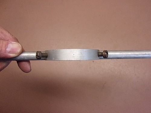 2 Aluminum Die Holder Handles 13" Long Each has 3 Set Screws Very Lightweight - Picture 4 of 5