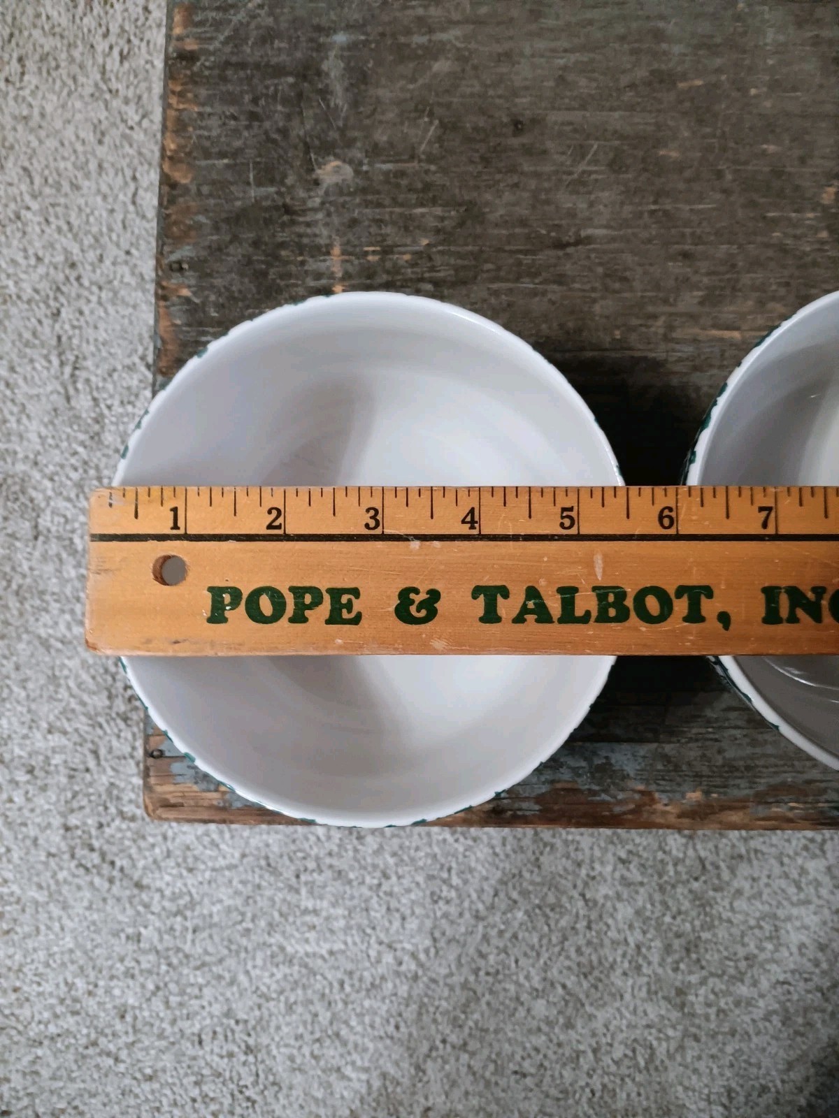 FolkCraft Pine Cone by TIENSHAN Set of 6 Dishes-3 bowls, 3 plates EUC Cabin Core