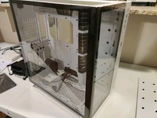 Lian Li PC O11 XL-W PC Case With Vertical GPU Bracket