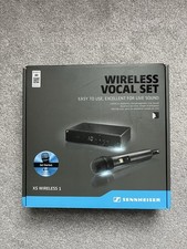 Sennheiser XS Wireless 1 Vocal Set with e825 Microphone - Good Condition