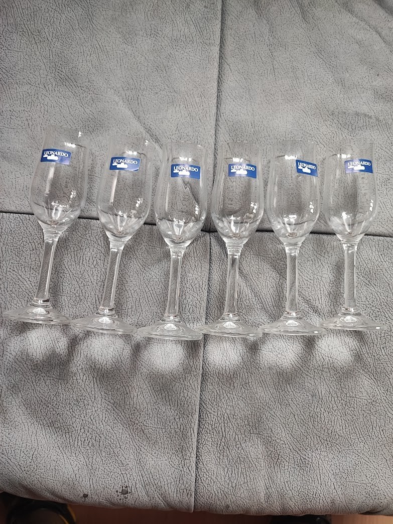 6 Sherry Gläser NEU im Originalkarton 17cm hoch ca.35 Jahre alt