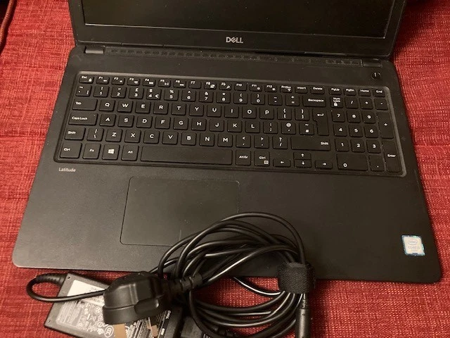 Dell Latitude 3580 · i3-6006U · 12GB · 240GB, photo 2 of 5