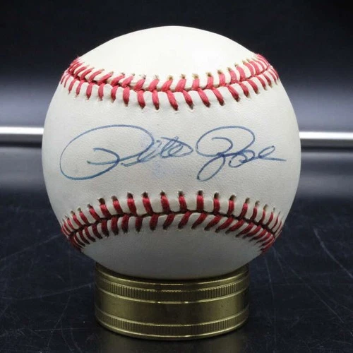 Pete Rose ONL Baseball Reds Phillies Signed Auto Autograph AZ717