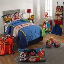 NEW Ryans World Micro Fiber Kids Super Soft Comforter Twin Size 64 x 86