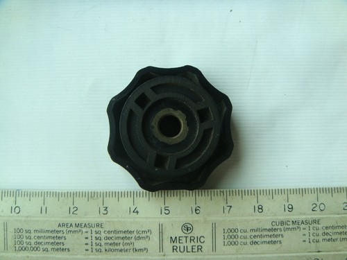 Vintage USA Made 1.5 inch Dakaware Bakelite Knob - Free Shipping - Picture 5 of 6