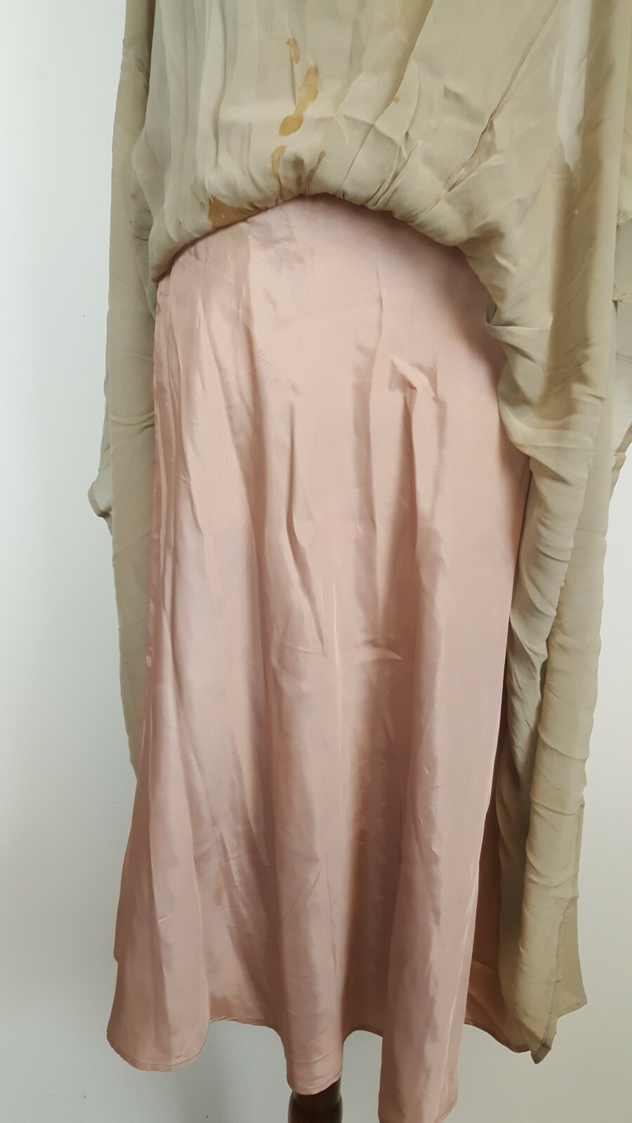 30s 40s Antique Dress Crepe Silk Tan Tattered and… - image 10