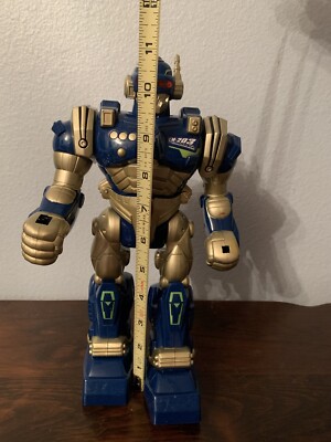 Happy kid toy Electronic Moving robot action figure M- 203