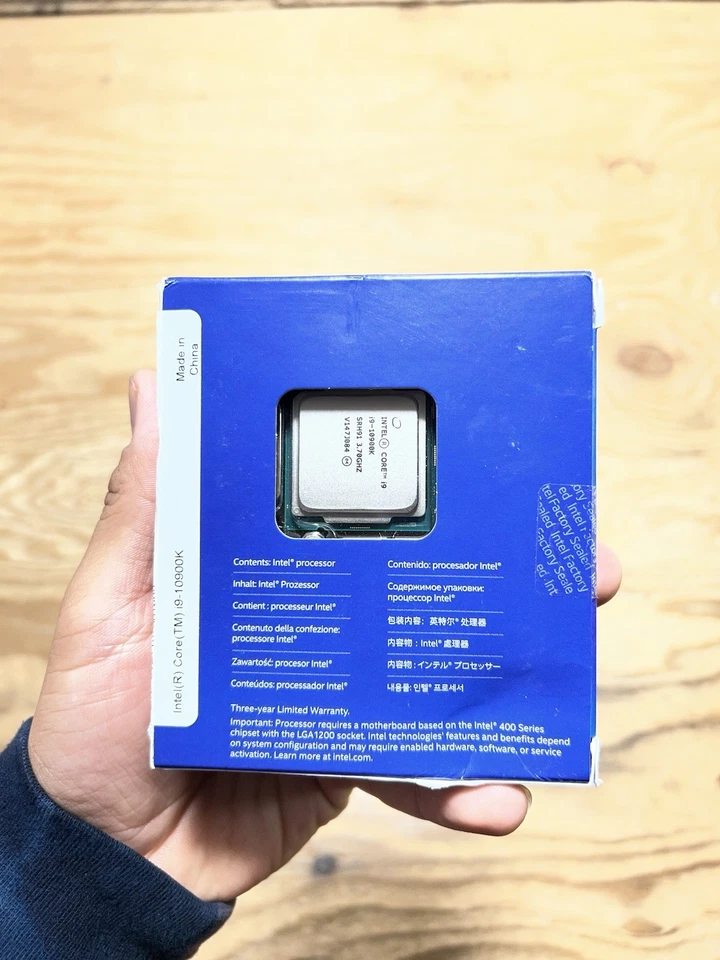 Intel Core i9-10900K Processor (3.7 GHz, 10 Cores, FCLGA1200) - BX8070110900K - Image 4 of 4