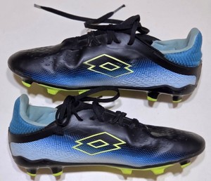 Lotto Youth Elevated Roma 500 Black Blue Volt Soccer Cleats Youth Size 5.5