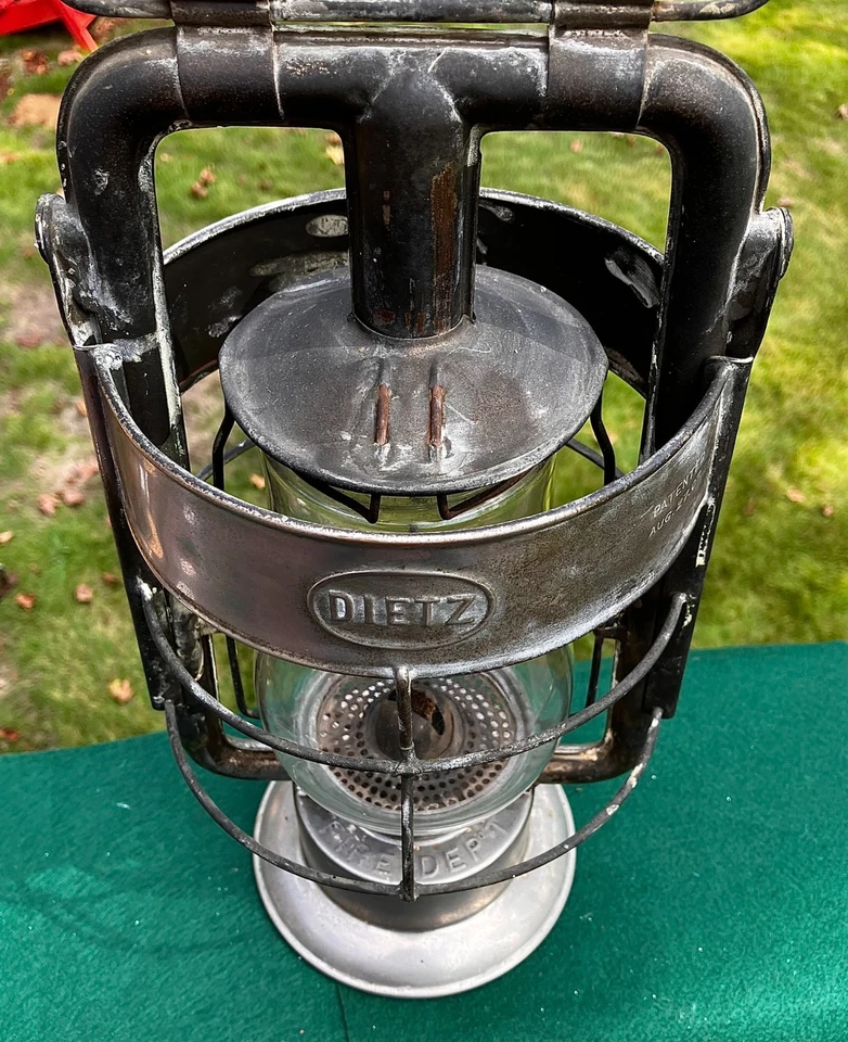 Antique Dietz Kerosene Fire Dept Lantern w/ Globe - Pat'd 1907 - Image 4 of 4