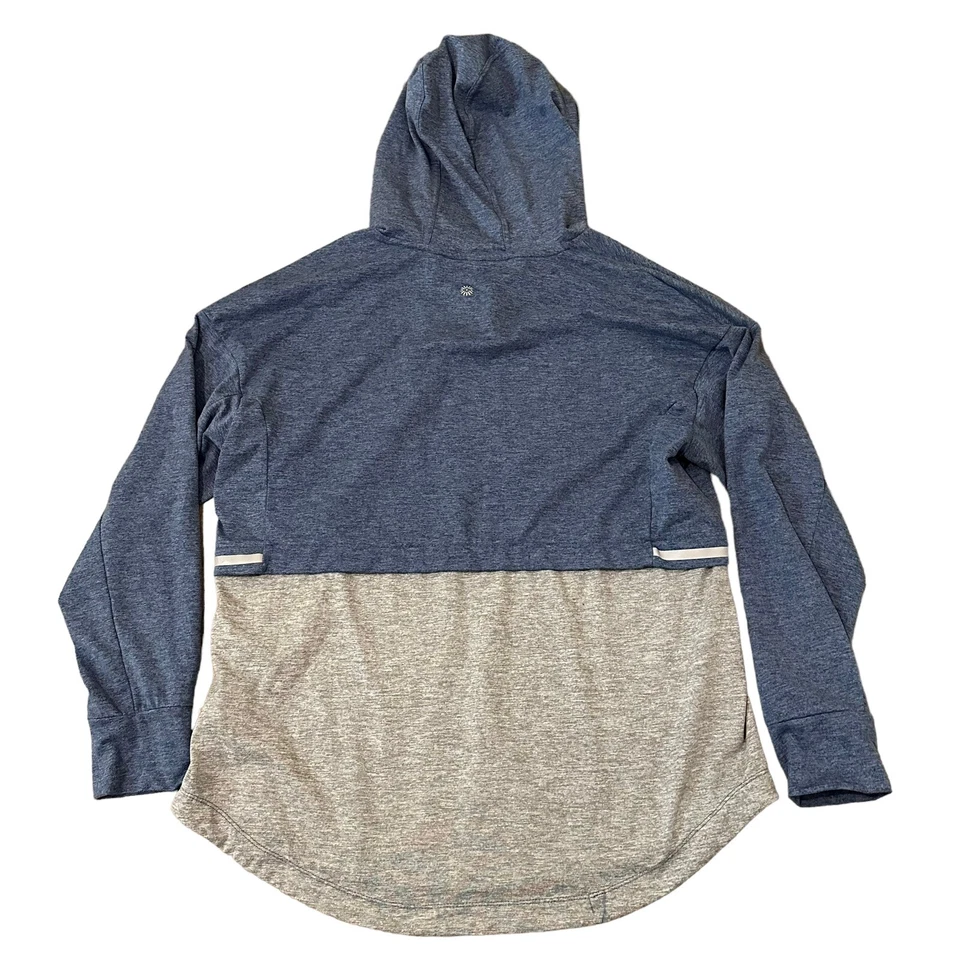 Sudadera con Capucha Reflectante Mandarina Mujer Talla L Azul/Gris Athleisure Ropa Activa Usada en Excelente Condición Foto 4 de 4