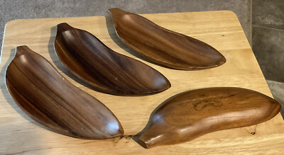 Vintage Set of 4 Hawaiian Monkey Pod Wood Banana Shaped Bowls 11  Great Shape