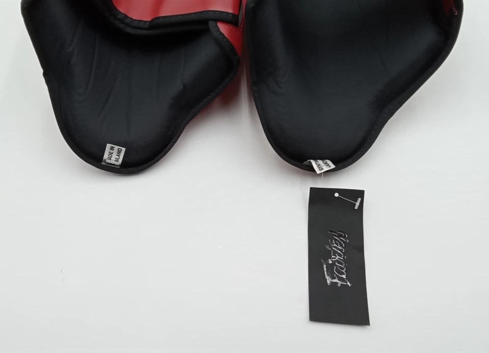 Protetores de caneleiras Fairtex SP5 para Muay Thai tamanho médio vermelho - Imagem 3 de 4