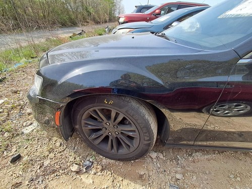 2018 Chrysler 300 Driver Left Fender Used 4DR SED BLK PC PX8 Local Pickup Only