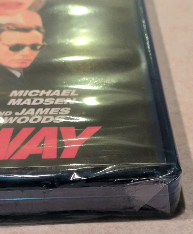 The Getaway (1994, Blu-ray, Shout Factory Exclusive, Unrated) Kim Basinger - New - Image 3 of 4