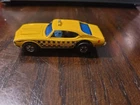 Vintage 1969 HOT WHEELS Blackwall MAXI TAXI Yellow 1:64 Scale