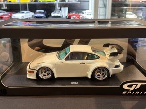 1/18 Porsche 911 RWBA (slant nose 964) blan GT SPIRIT GT506