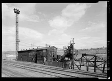 SOUTH AND EAST ELEVATION OF RIVER PUMP HOUSE. - Jones & Laughlin Steel
