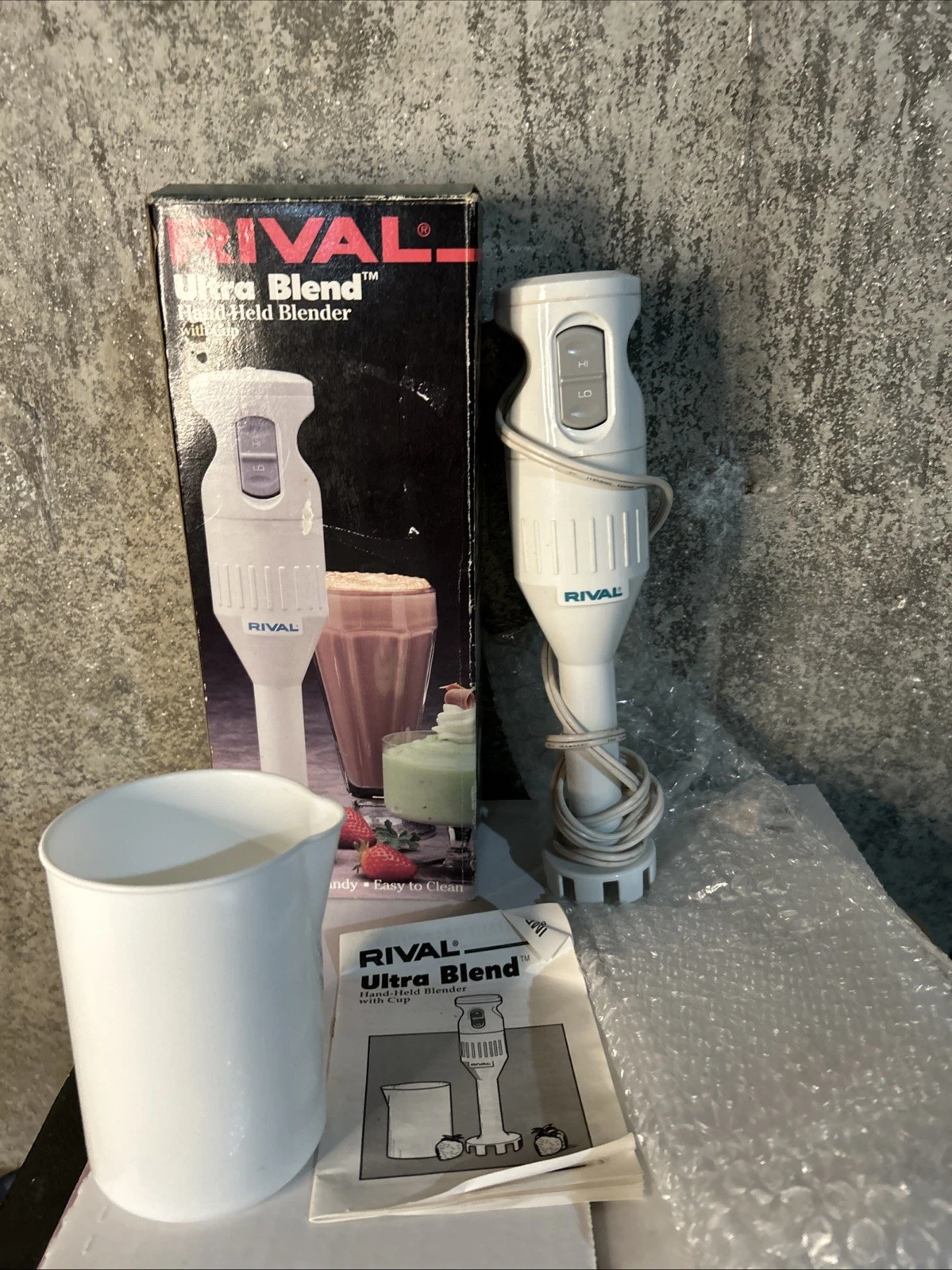 Vintage Rival Ultra Blend Hand Held Immersion Blender Mixer White Model 951
Opens in a new window or