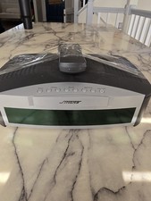 Bose AV3-2-1 Media Center Console DVD Cd Player Remote