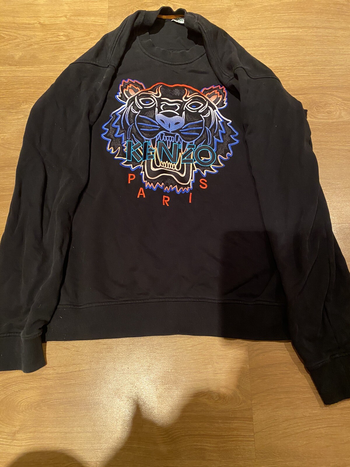 Picture 1 of 2