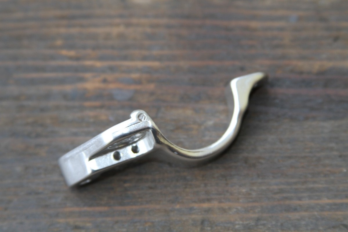 front derailleur MAVIC 810 a FASCETTA CLAMP 28,6mm front derailleur MAVIC 810 a FASCETTA CLAMP 28,6mm
