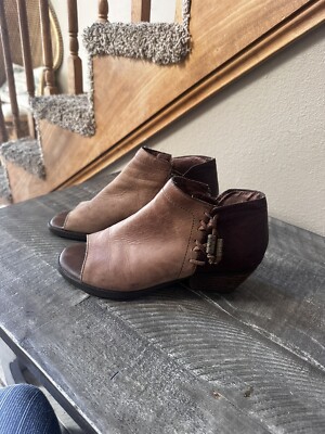 OTBT Women's Truckage Open Toe Booties Size 7m